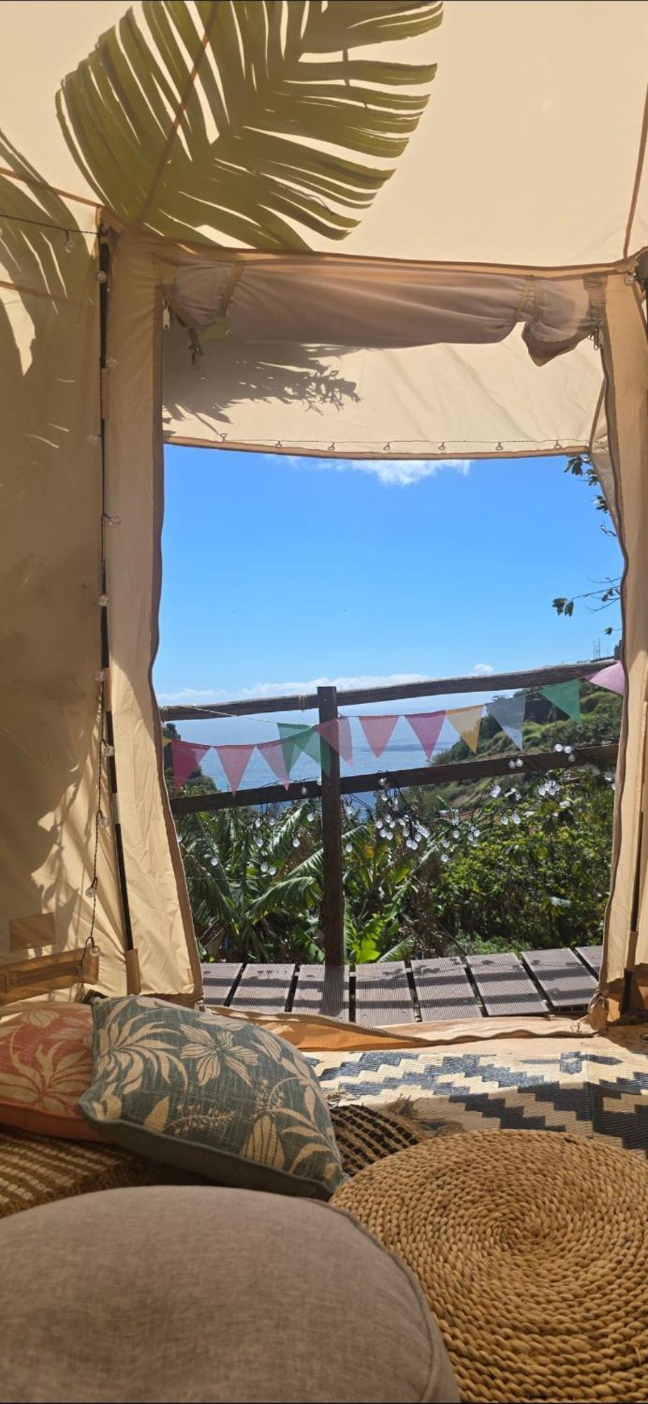 Glamping Romantic Glamping Bell Tent With Private Unique Bathroom Ponta do Sol (Madeira)